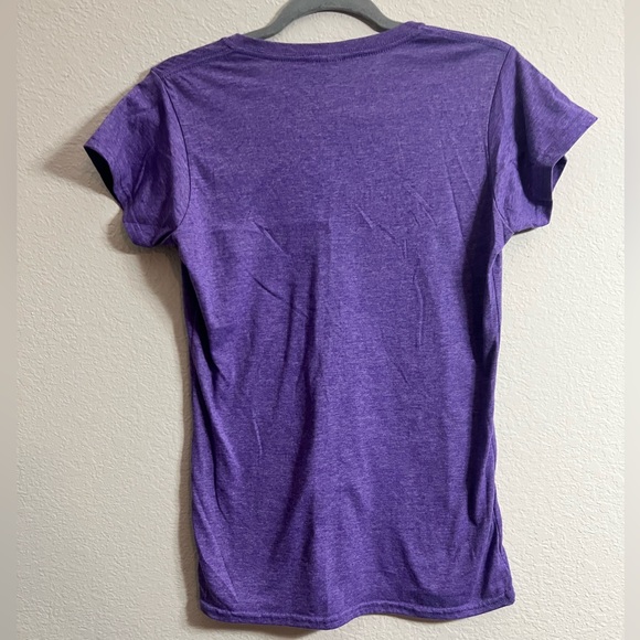 Kobe Bryant and Gianna Bryant Angels Graphic Tee - Picture 6 of 6